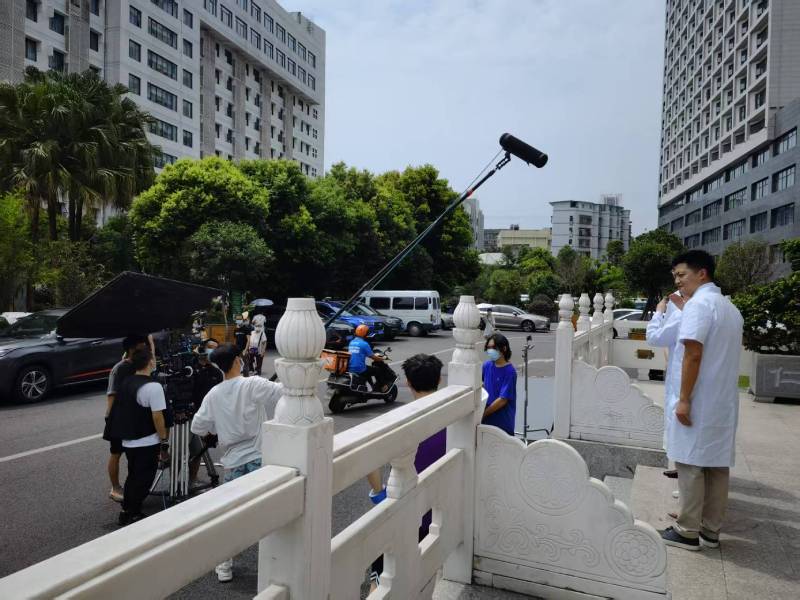百色广告片拍摄公司低成本实现高规格制作的诀窍